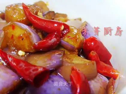 diced tomato with chili pepper