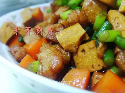 stir-fried three dices