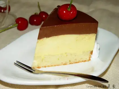 two-color mousse