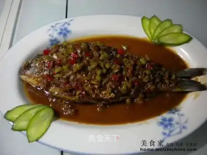 Dried crucian carp