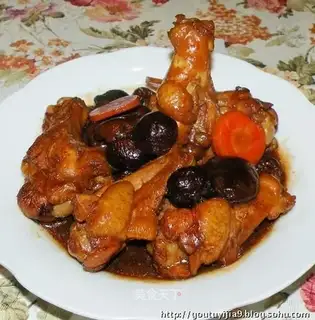 Roasted chicken legs with mushrooms