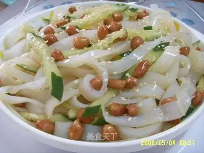 Cold rice noodles
