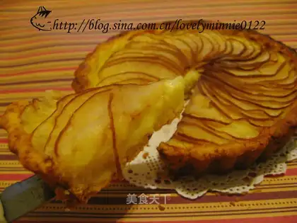 sweet pear pie