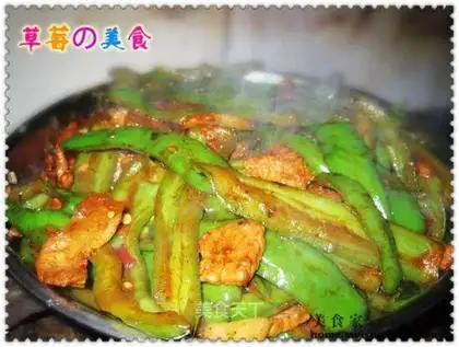 stir-fried pork belly with pepper