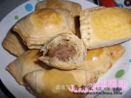 Spicy beef crisp