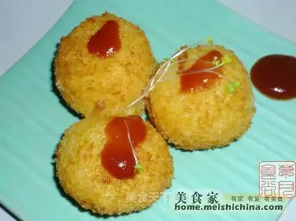 Fried potato meatballs