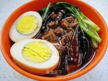 beef flat noodles