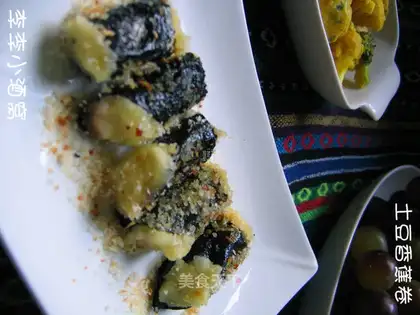 Potato and banana roll