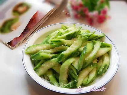 stir-fried loofah with garlic