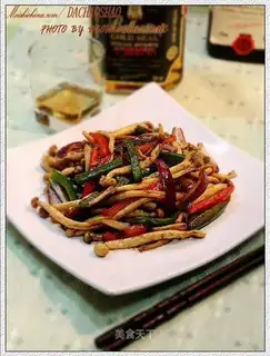 Dry stir-fried mushrooms