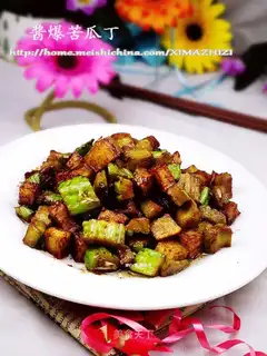 Sauted diced bitter gourd in sauce