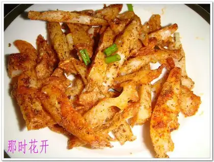 Cumin lotus root strips