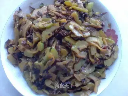 stir-fried bitter gourd with pickles