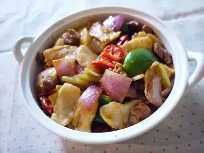 Xinjiang fried noodles slices