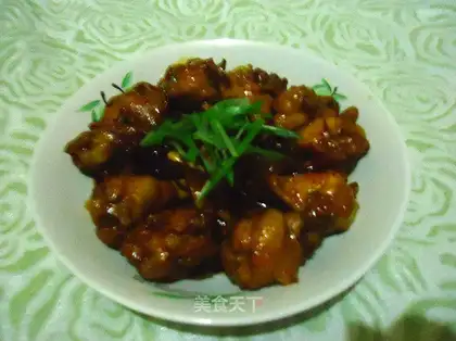 Winged fin root