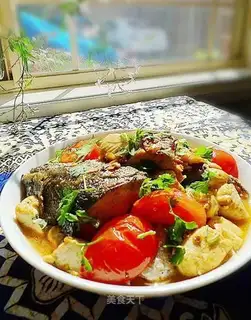 Braised fish head with tofu