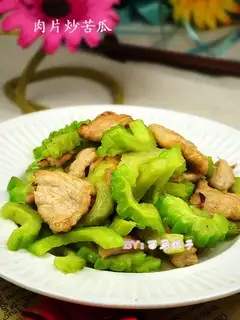 Fried Bitter Melon Sliced Meat