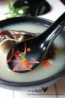 Sturgeon head soup