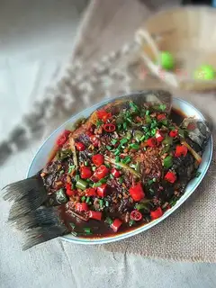 Jiqing Braised Fish