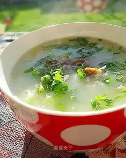 lettuce and fish porridge