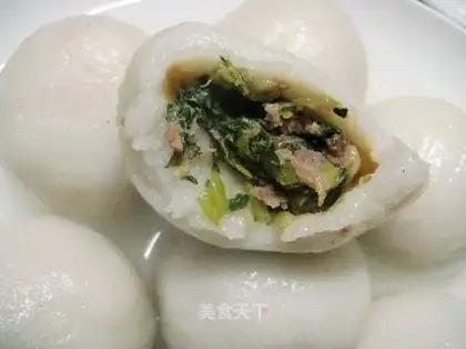 Pork and vegetable dumplings