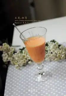 Papaya milkshake