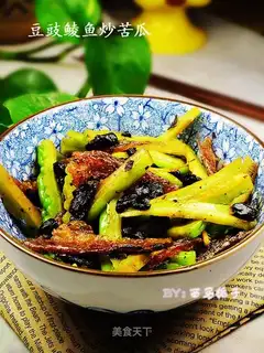 stir-fried balsam pear with soy sauce dace