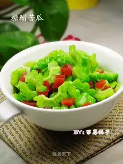 Sweet and sour gourd mixed with bitter gourd