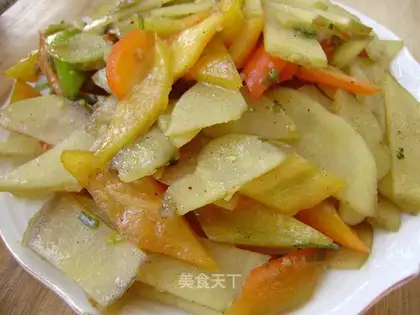 stir-fried potato slices with pepper