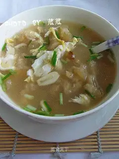 Beef tendon egg flower soup
