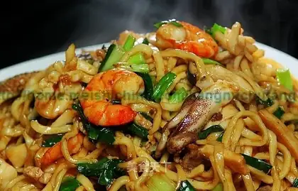 Hong Kong-style shacha noodles