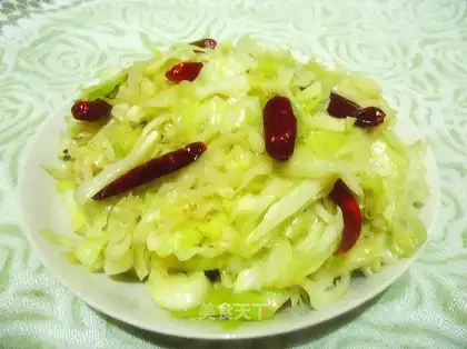 stir-fried shredded cabbage
