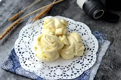 Onion rolls