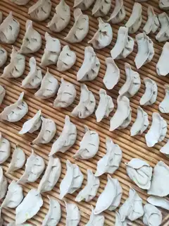 Egg dumplings