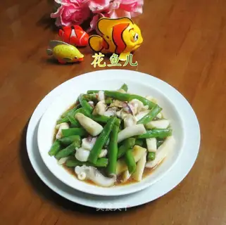 Peaches fried squid