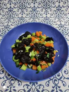 cucumbers with carrots
