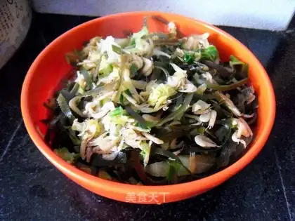 Seaweed silk and cabbage