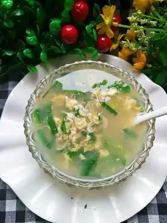 Shrimp omelet soup
