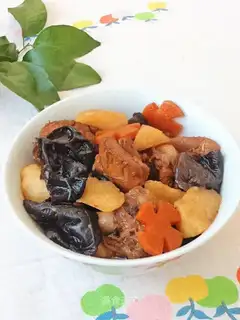 Black-muck chicken
