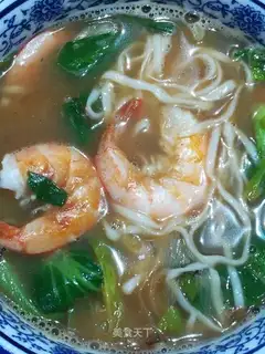 Shrimp noodles