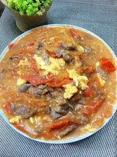 Beef fried tomatoes