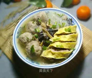 Eggball fan soup