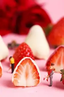 Strawberry chocolate