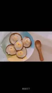 Fungus and eggs