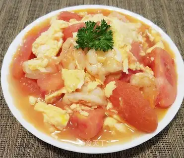 Egg shrimp fried tomatoes