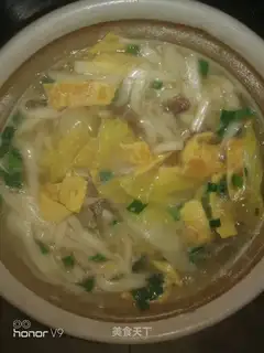 Cinnamon beef noodles