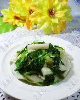 White rice cake