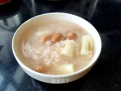 Porridge of peanuts