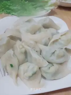 Shrimp rice dumplings