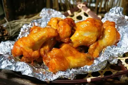 Roasted chicken wings